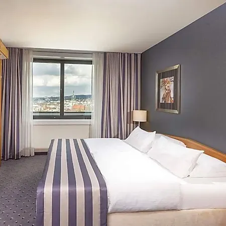Maritim 4* Ulm