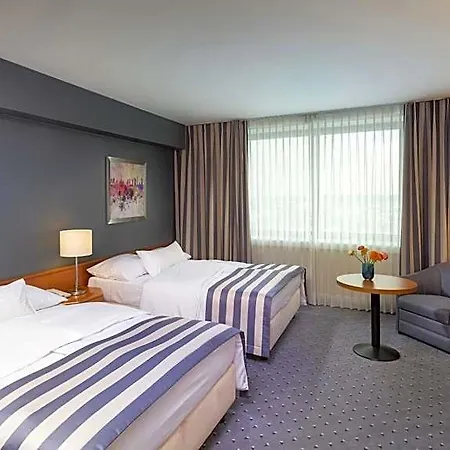 Maritim 4* Ουλμ